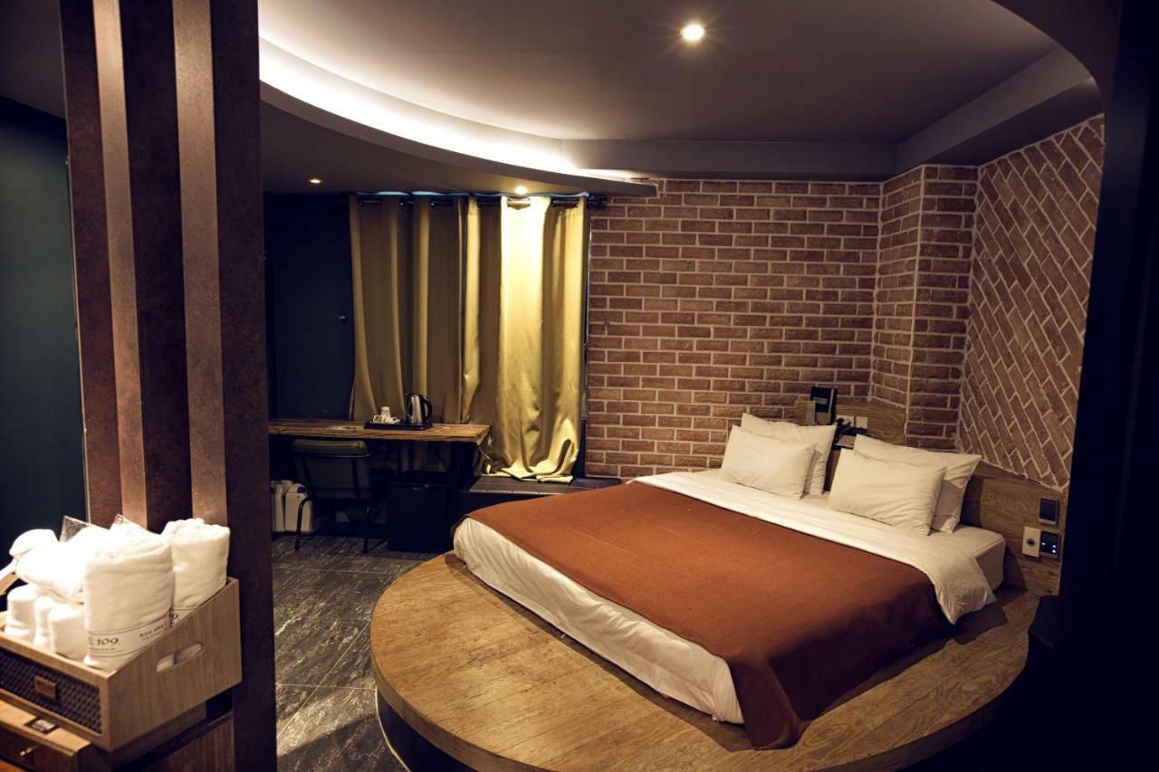 Hotel 109 Пусан Екстер'єр фото